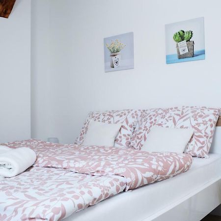 Apartment Rama Загреб Экстерьер фото