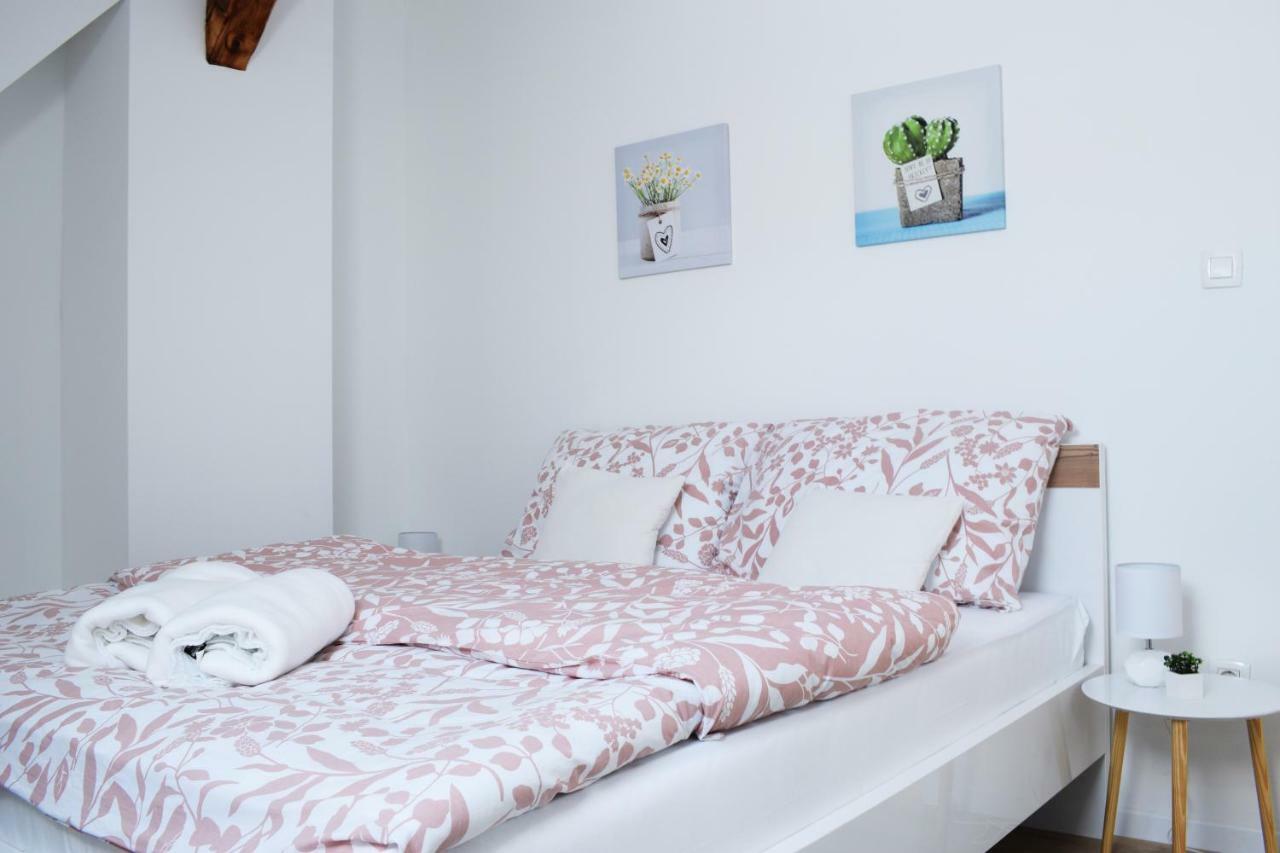Apartment Rama Загреб Экстерьер фото